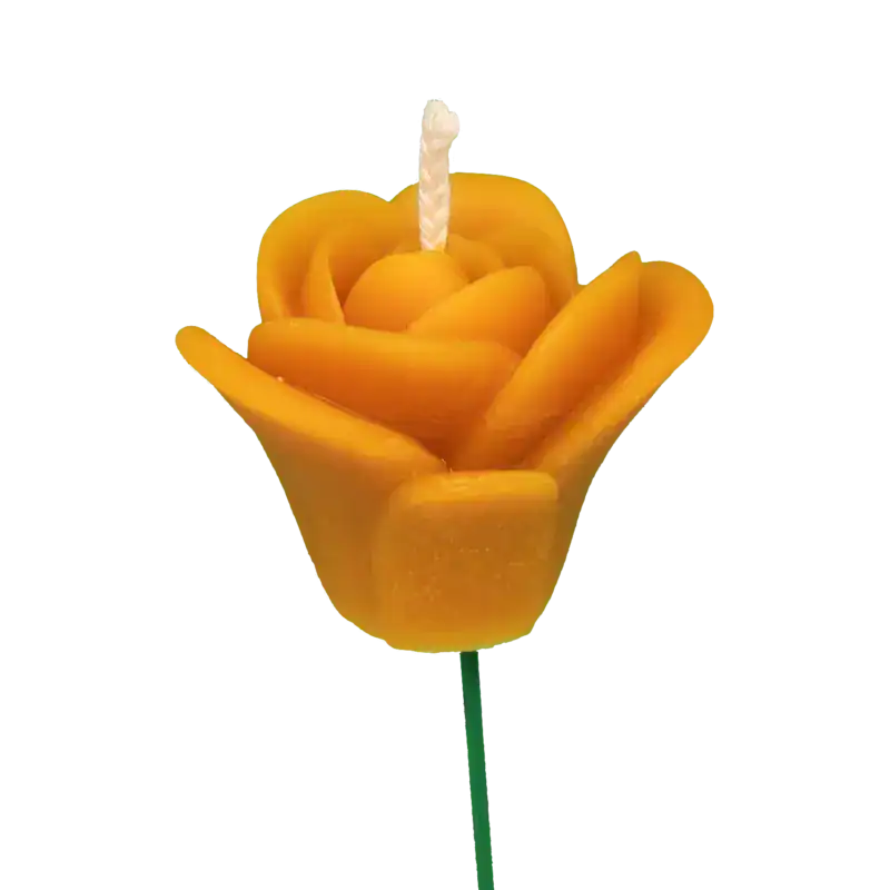 Róża – patyk – nektaria_pl (3) Naturalny świecznik z wosku pszczelego w kształcie kwiatu, idealny do dekoracji i aromaterapii.
